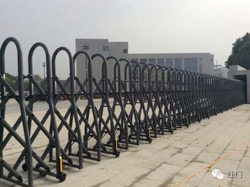 アルミ合金の工場正面玄関のための電気引き込み式のゲートの保証