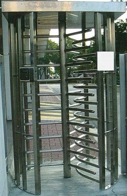 30 人分全高さターン スタイル音目覚しステンレス鋼管の空港